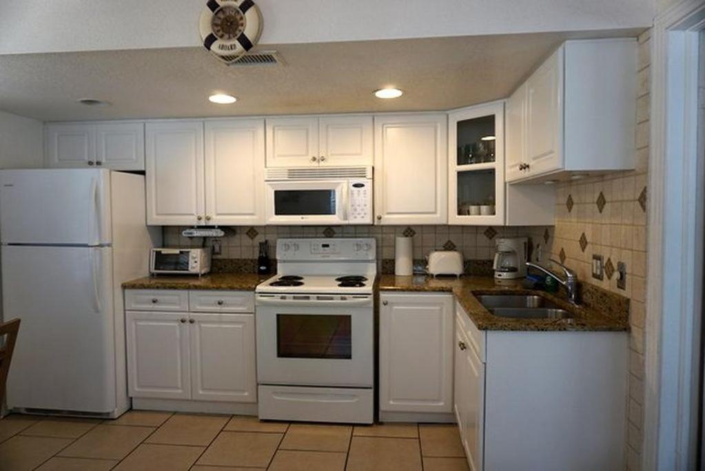 The Monterey Beach Resort St. Pete Beach Extérieur photo